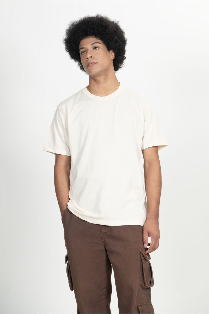 Camiseta Casual Básica Off White