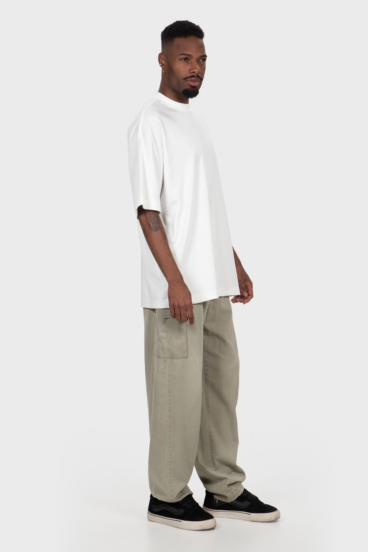 CAMISETA OVERSIZED COTTON LISA OFF WHITE - Imagem 4